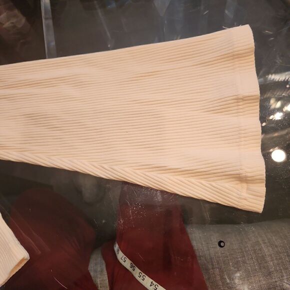 Callahan Cream Knit Sweater with middle buckle Size S NWT - Picture 5 of 7